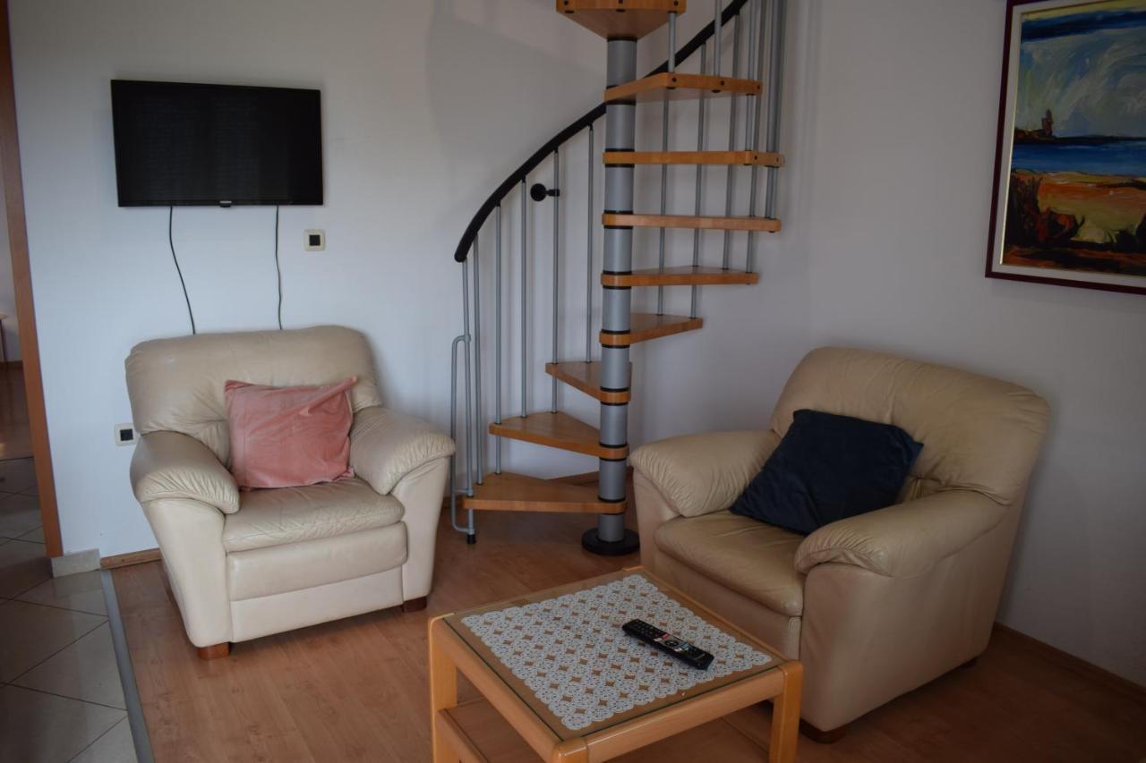 Esperanza Apartment Póla Kültér fotó